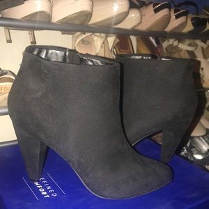 Ankle black boots